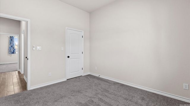 8511 Ventura, Selma, TX 78154