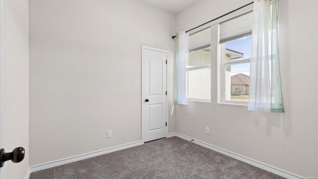 8511 Ventura, Selma, TX 78154