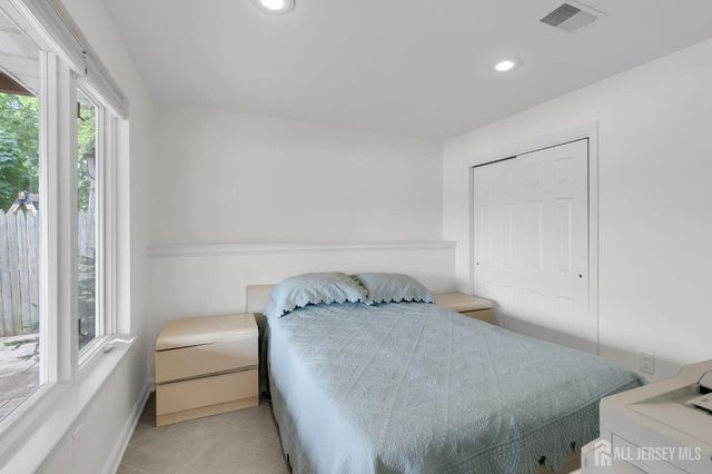 154 Devoe Avenue, Spotswood, NJ 08884