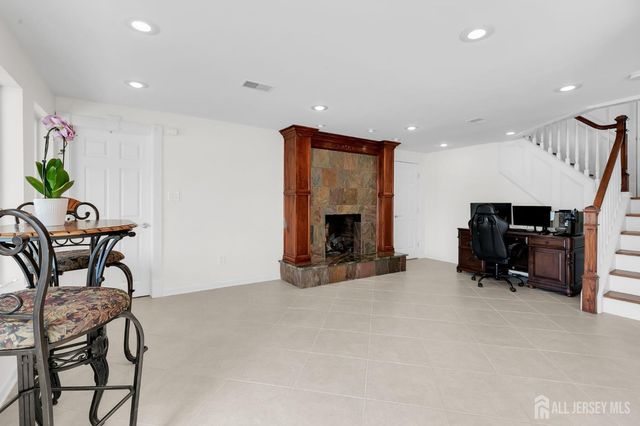 154 Devoe Avenue, Spotswood, NJ 08884