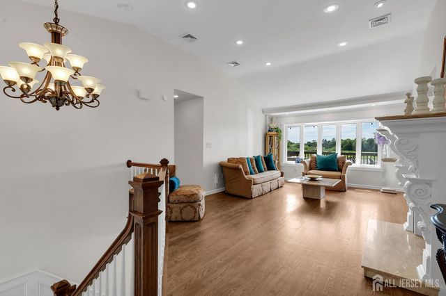 154 Devoe Avenue, Spotswood, NJ 08884