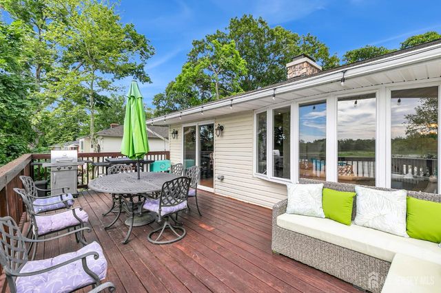 154 Devoe Avenue, Spotswood, NJ 08884