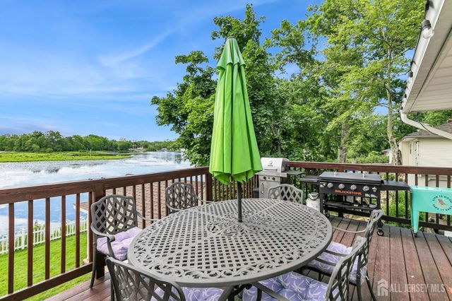 154 Devoe Avenue, Spotswood, NJ 08884