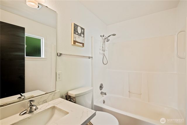 1923 233rd Place SE, Bothell, WA 98021