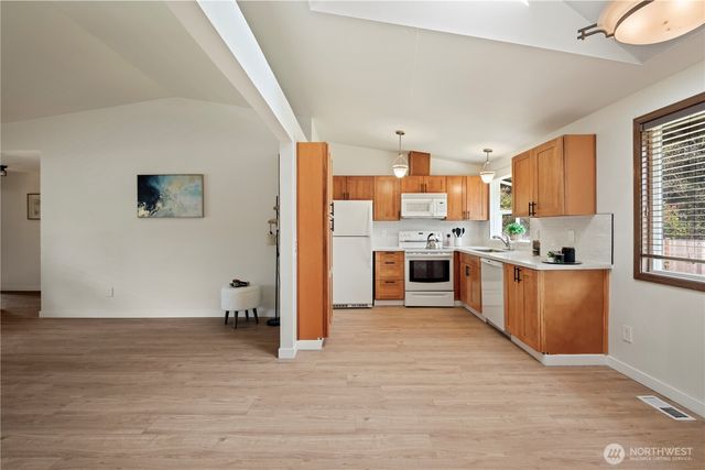 1923 233rd Place SE, Bothell, WA 98021