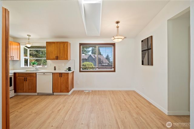 1923 233rd Place SE, Bothell, WA 98021