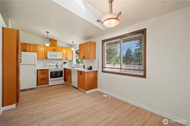 1923 233rd Place SE, Bothell, WA 98021
