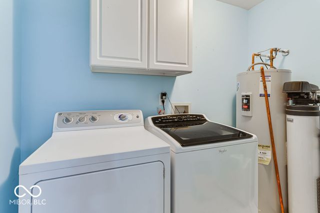 12353 Driftstone Drive, Fishers, IN 46037