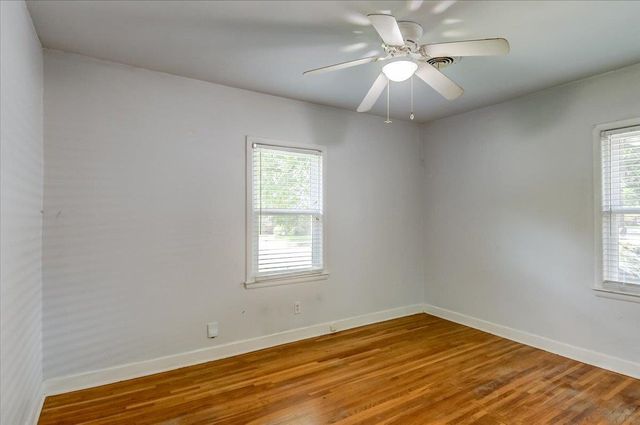 4872 FLAMINGO RD, Memphis, TN 38117