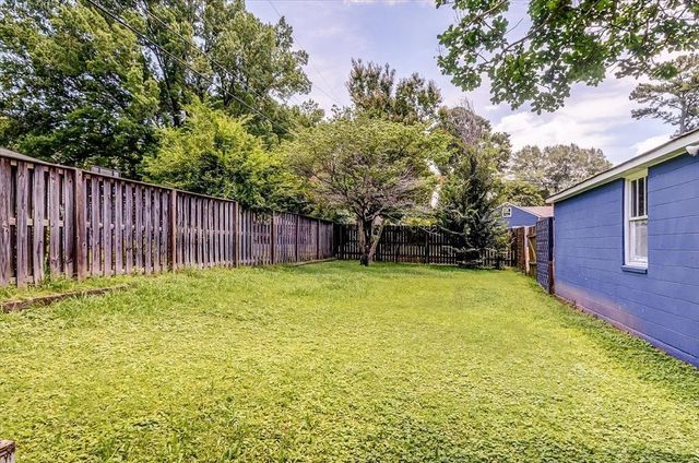 4872 FLAMINGO RD, Memphis, TN 38117