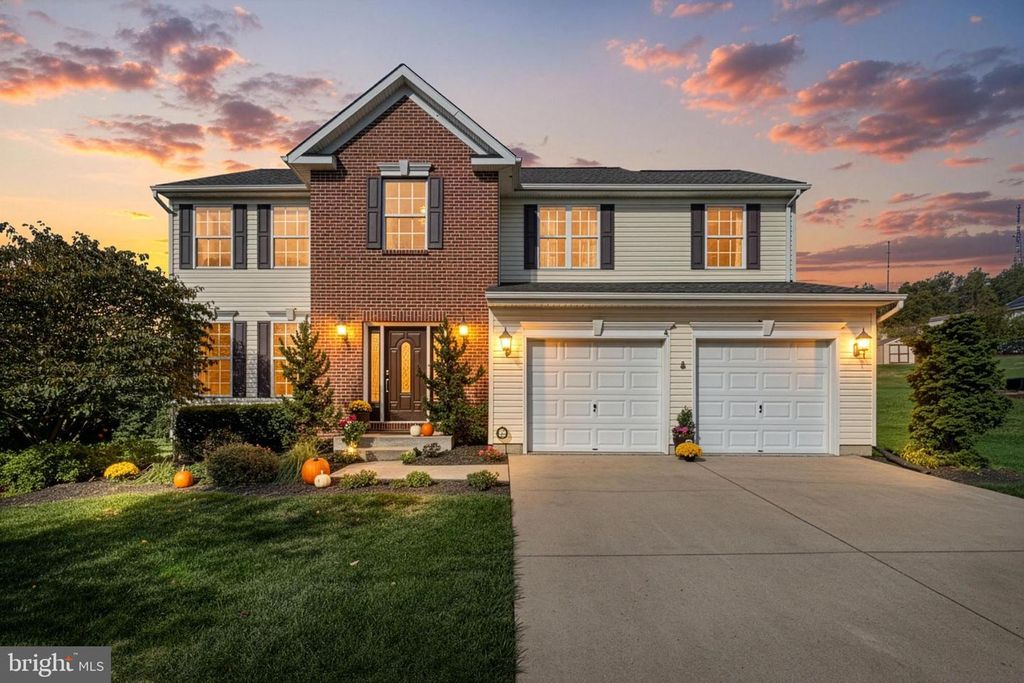 604 MYRTLE LN, New Cumberland, PA 17070