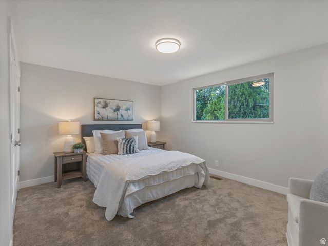 1384 E SUDBURY AVE, Sandy, UT 84093