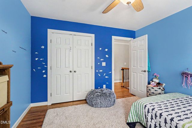 102 Maple Crest Court, Apex, NC 27502