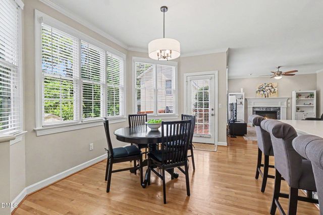 102 Maple Crest Court, Apex, NC 27502