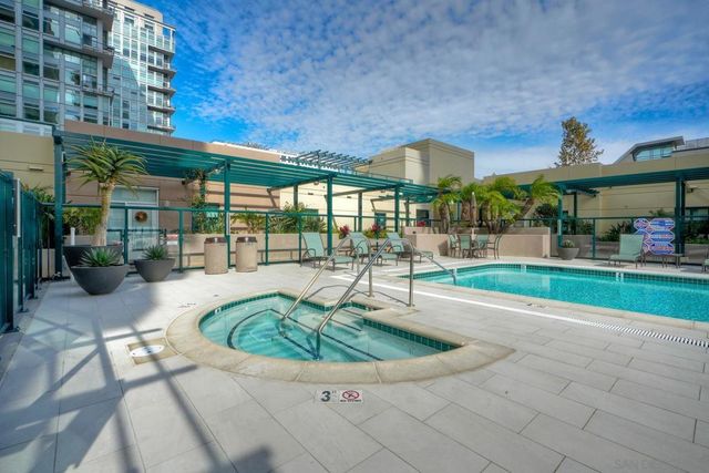 510 1St Ave 305, San Diego, CA 92101