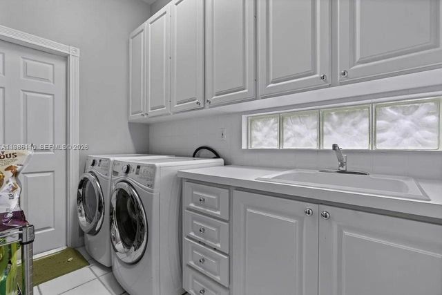 2862 Irma Lake Dr, West Palm Beach, FL 33411