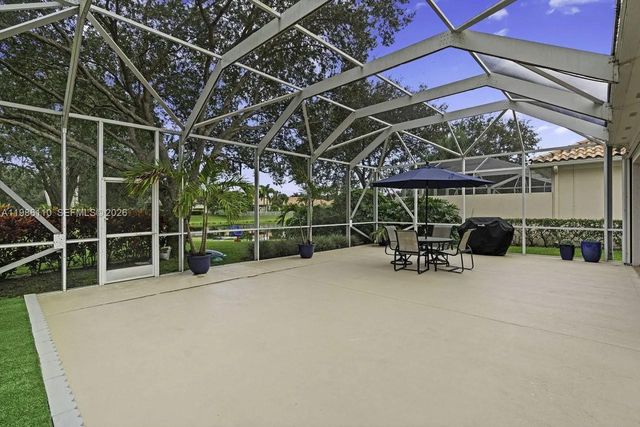 2862 Irma Lake Dr, West Palm Beach, FL 33411