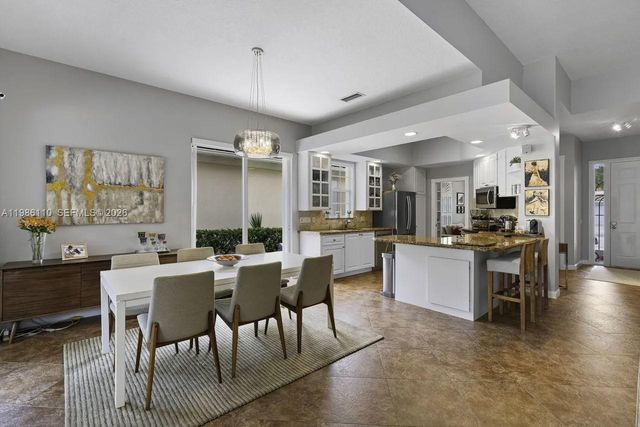 2862 Irma Lake Dr, West Palm Beach, FL 33411