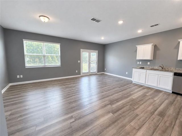152 Swindon Drive, Mcdonough, GA 30253