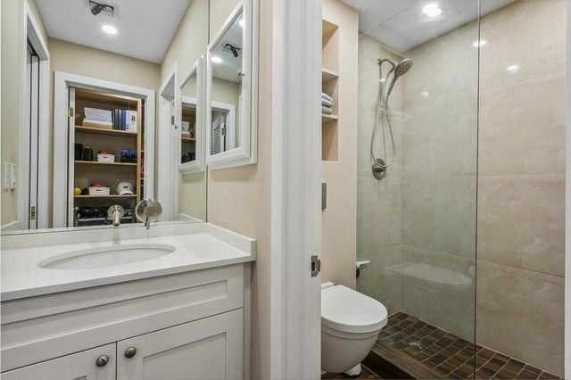 2160 Ibis Isle Road 1, Palm Beach, FL 33480