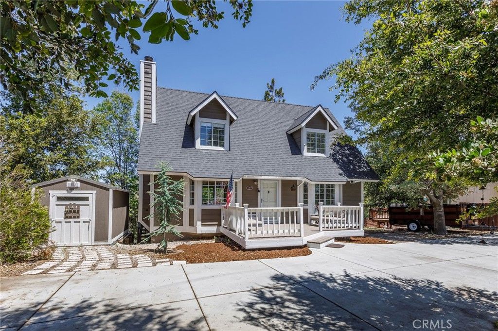Image 2 of property listing at 1164 Klondike, Lake Arrowhead, CA 92352