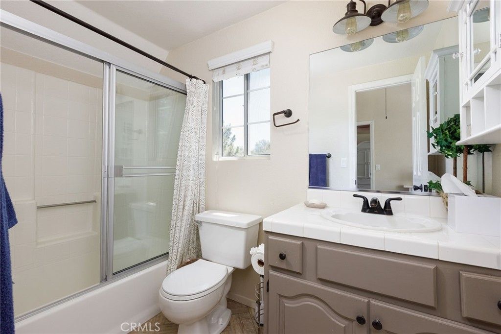 Image 21 of property listing at 1164 Klondike, Lake Arrowhead, CA 92352