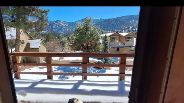 2800 Rainier Way, Pine Mountain Club, CA 93222