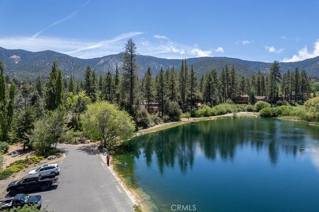 2800 Rainier Way, Pine Mountain Club, CA 93222