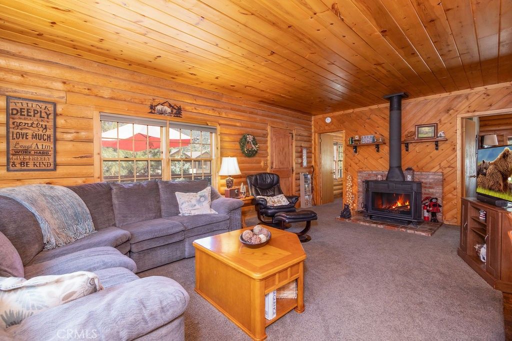 Image 11 of property listing at 2800 Rainier Way, Pine Mountain Club, CA 93222
