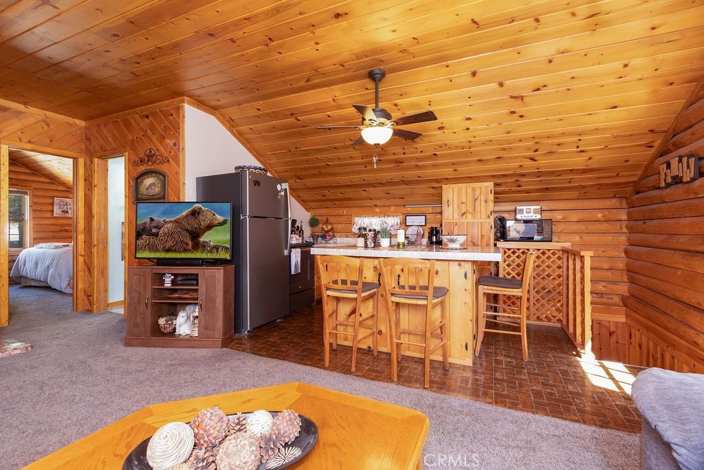 Image 17 of property listing at 2800 Rainier Way, Pine Mountain Club, CA 93222