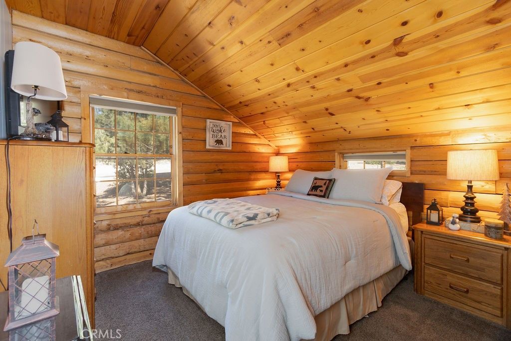 Image 24 of property listing at 2800 Rainier Way, Pine Mountain Club, CA 93222