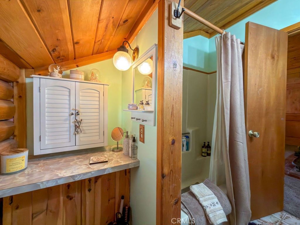 Image 27 of property listing at 2800 Rainier Way, Pine Mountain Club, CA 93222
