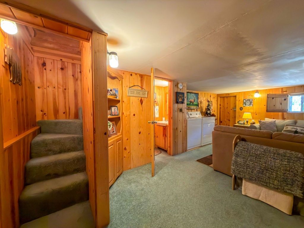 Image 28 of property listing at 2800 Rainier Way, Pine Mountain Club, CA 93222