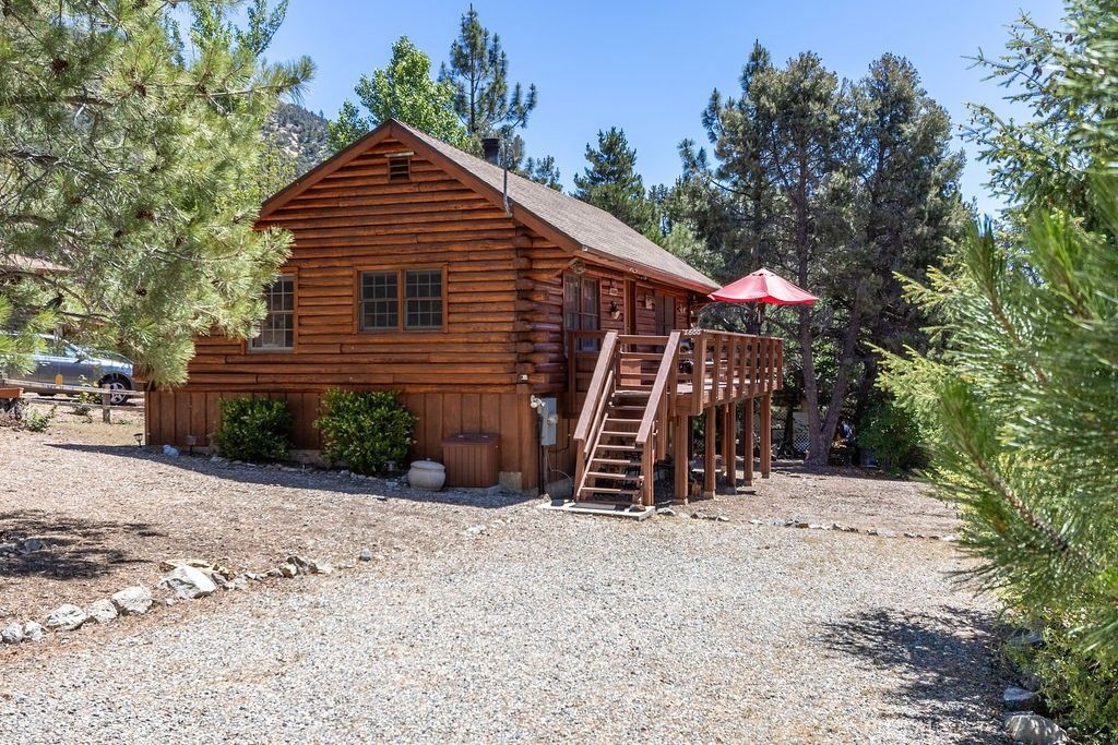Image 50 of property listing at 2800 Rainier Way, Pine Mountain Club, CA 93222
