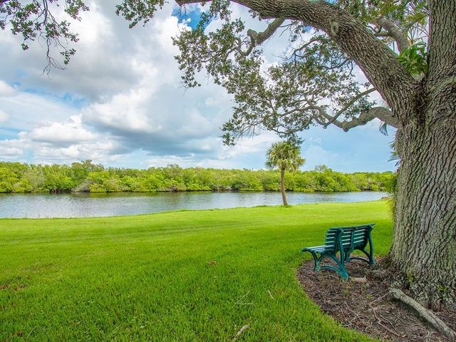 2800 Indian River Boulevard 1N, Vero Beach, FL 32960