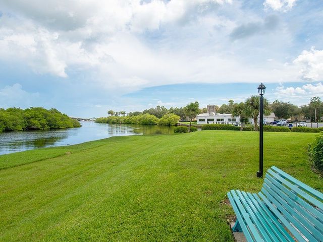 2800 Indian River Boulevard 1N, Vero Beach, FL 32960