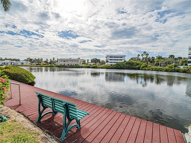 2800 Indian River Boulevard 1N, Vero Beach, FL 32960