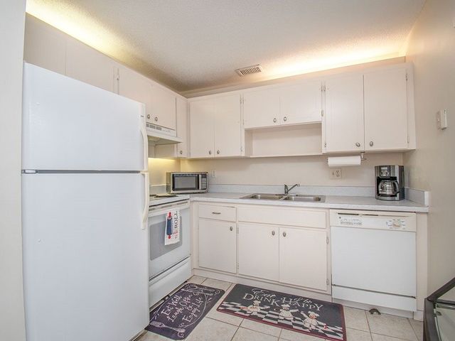 2800 Indian River Boulevard 1N, Vero Beach, FL 32960