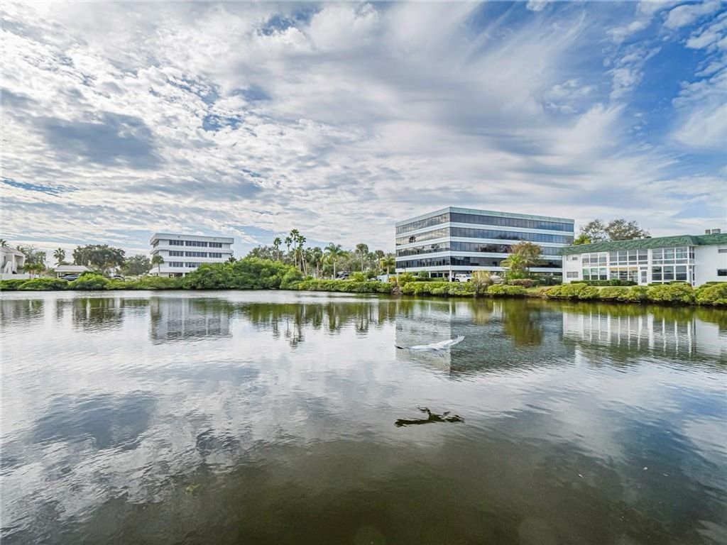 2800 Indian River Boulevard 1N, Vero Beach, FL 32960