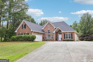 240 Crestwood, Tyrone, GA 30290