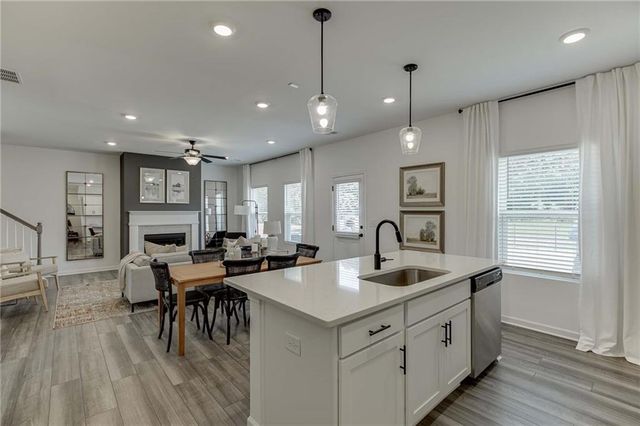 803 Paxton Drive, Cartersville, GA 30120