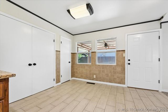 5841 S 73rd East Avenue, Tulsa, OK 74145