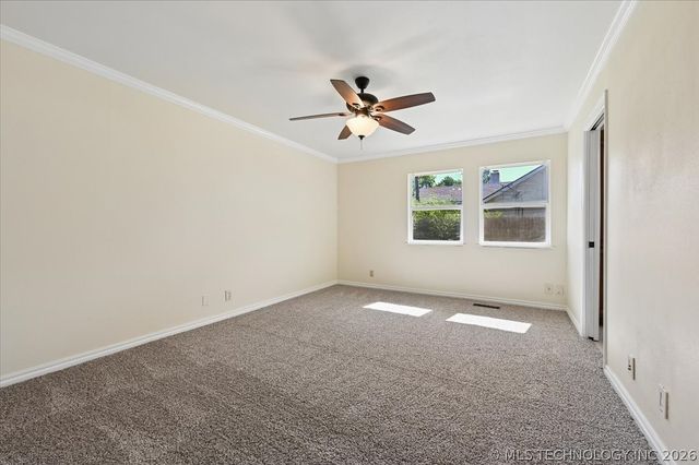 5841 S 73rd East Avenue, Tulsa, OK 74145