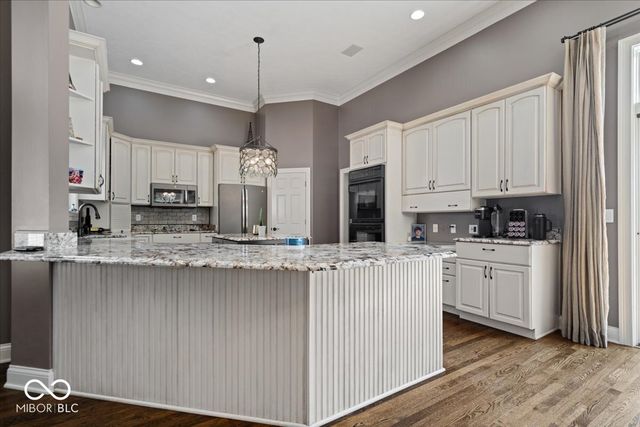 9731 Decatur Drive, Indianapolis, IN 46256