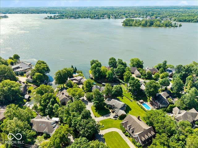 9731 Decatur Drive, Indianapolis, IN 46256