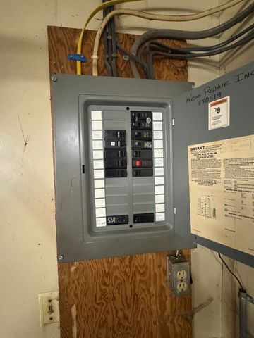 417 Water Street, Kellogg, IA 50135