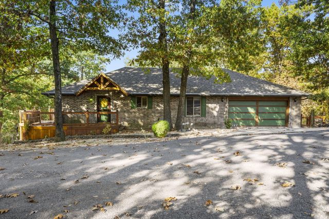 55 Lovers Lane, Branson West, MO 65737