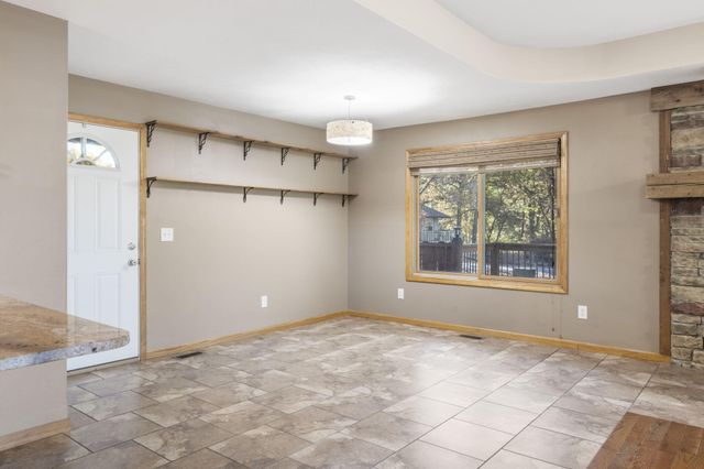 55 Lovers Lane, Branson West, MO 65737