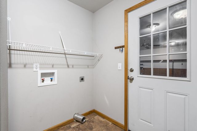 55 Lovers Lane, Branson West, MO 65737
