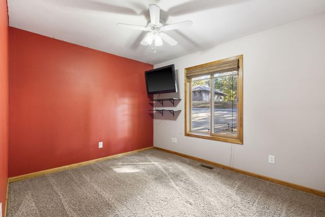 55 Lovers Lane, Branson West, MO 65737